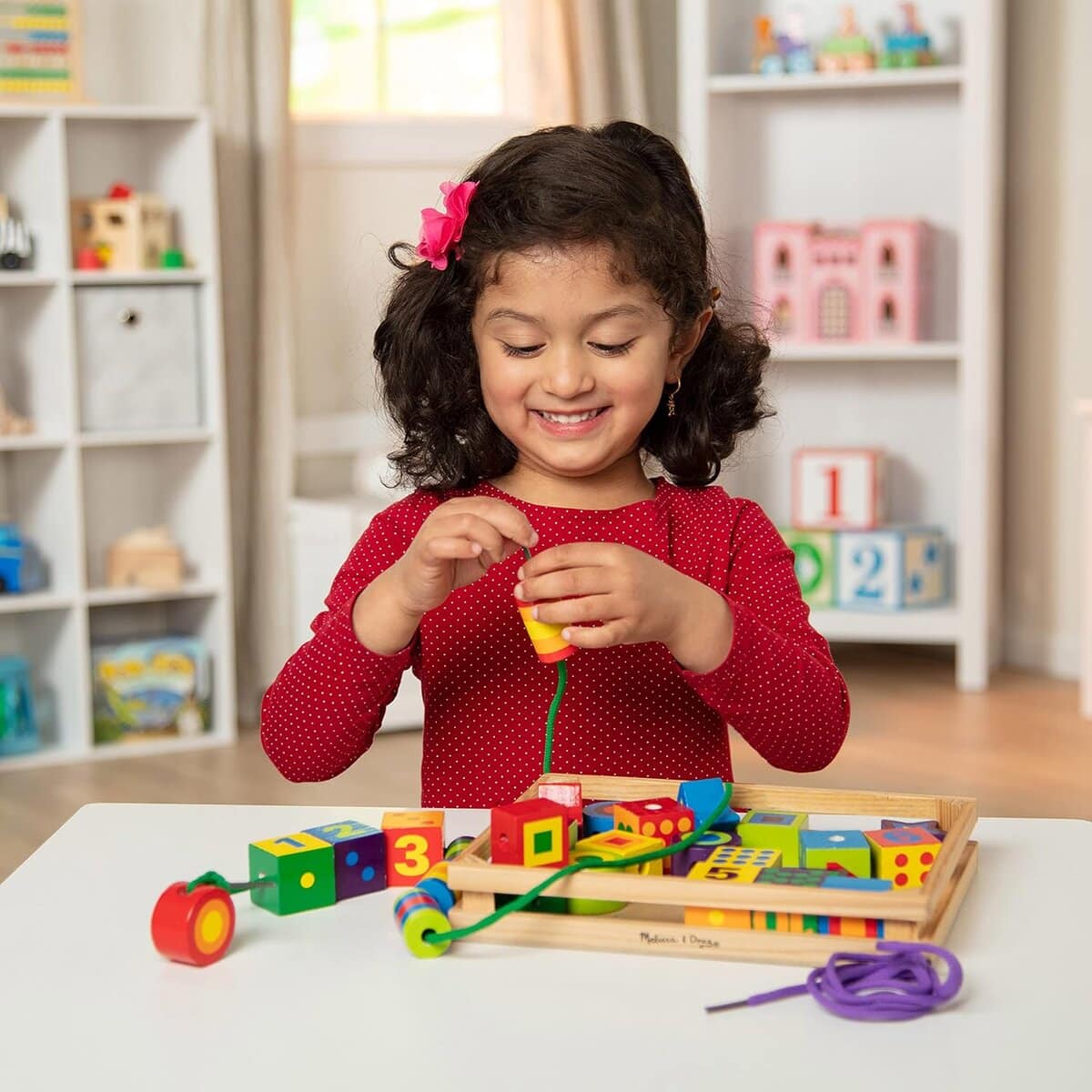 Melissa & Doug Lacing Beads2